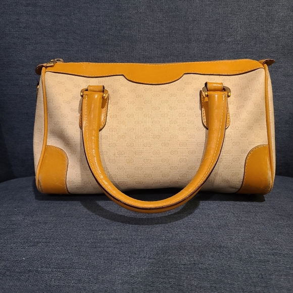 Authentic Vintage Gucci Handbag - Picture 8 of 10